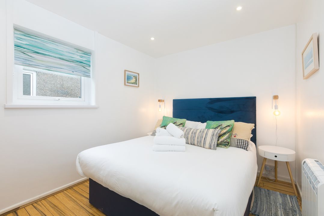 Flat 3, Pentowan Court