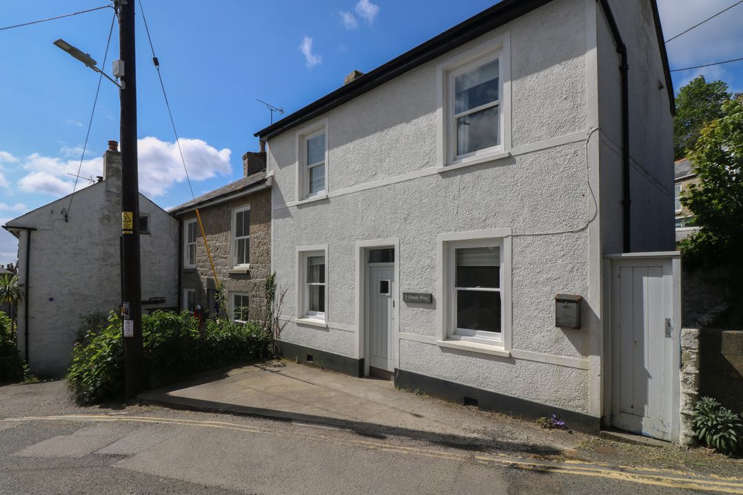 2 Chapel Place
