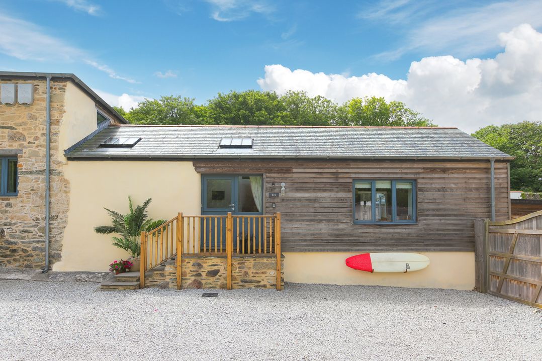 Carines Barns - Tre