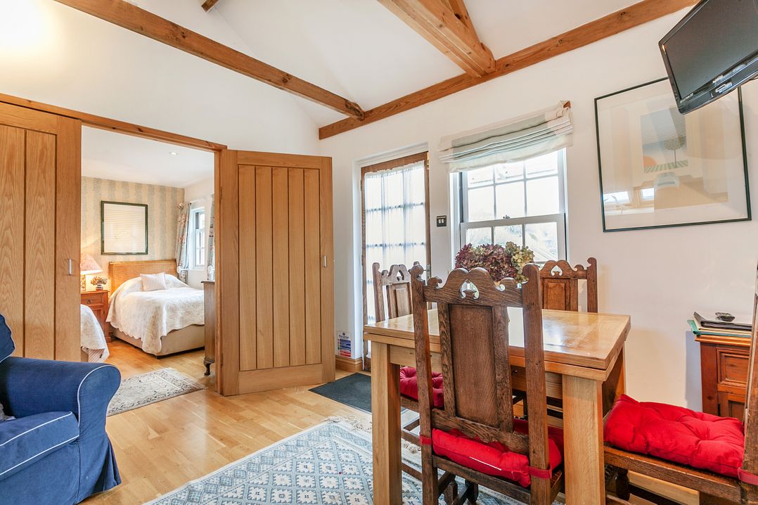 Wisteria Suite