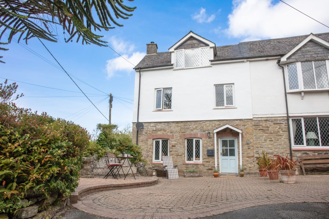 Bro Tref Cottage