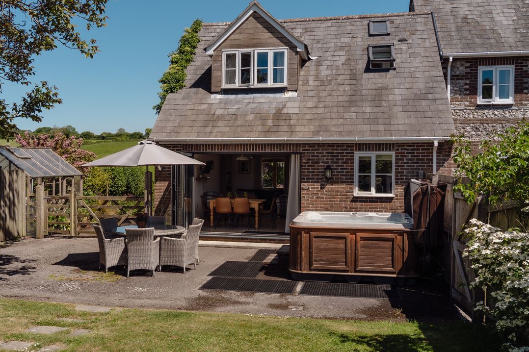 Tokenhill Cottage