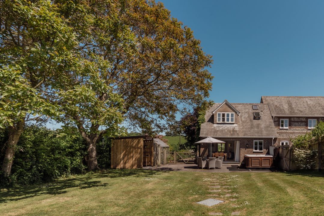 Tokenhill Cottage
