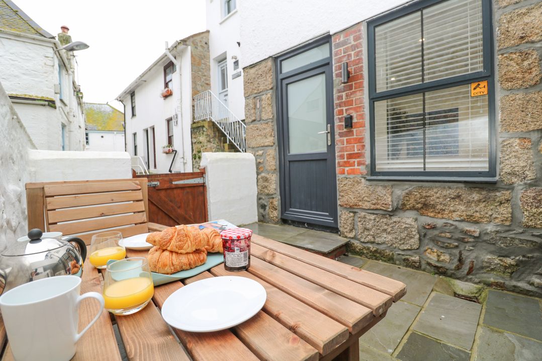 2a Salubrious Terrace