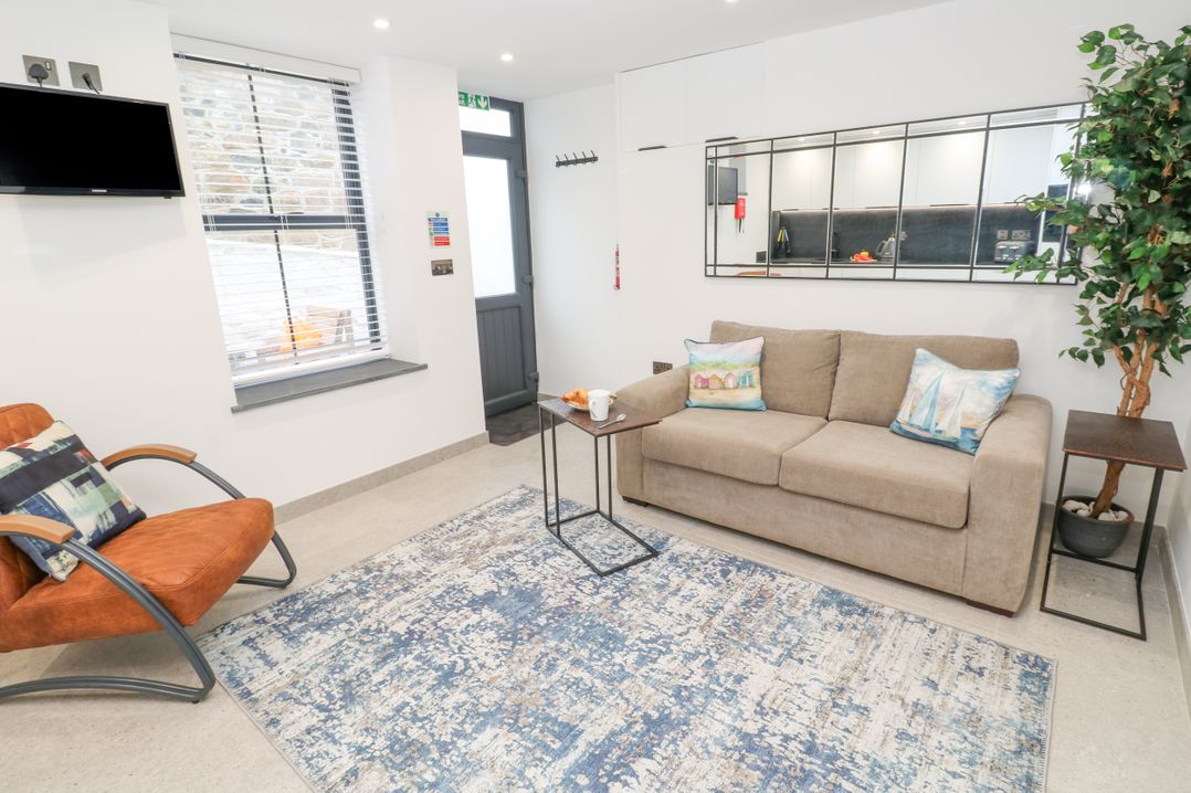 2a Salubrious Terrace