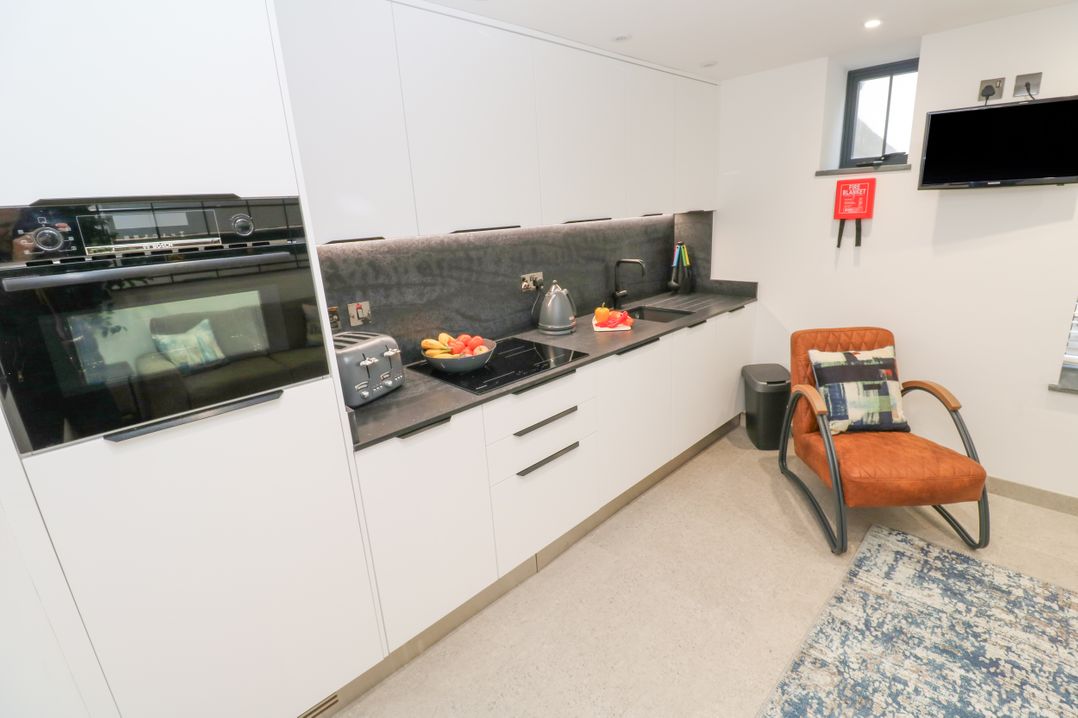 2a Salubrious Terrace