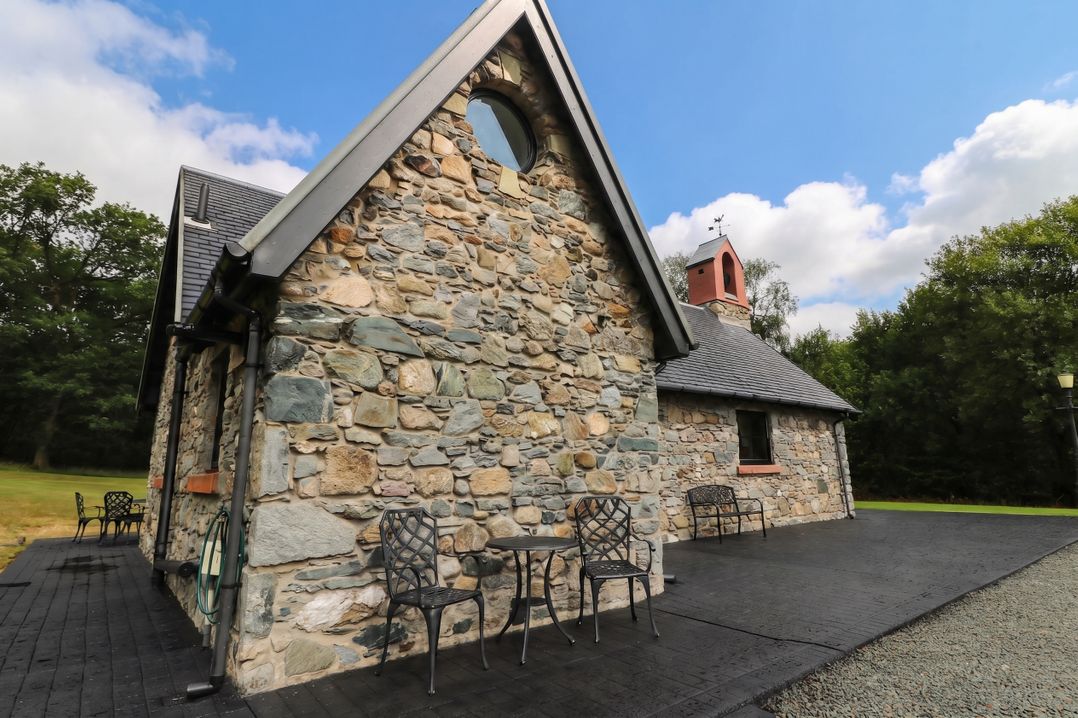 Ardlui Church