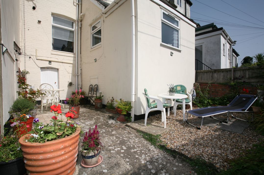 Flat 1