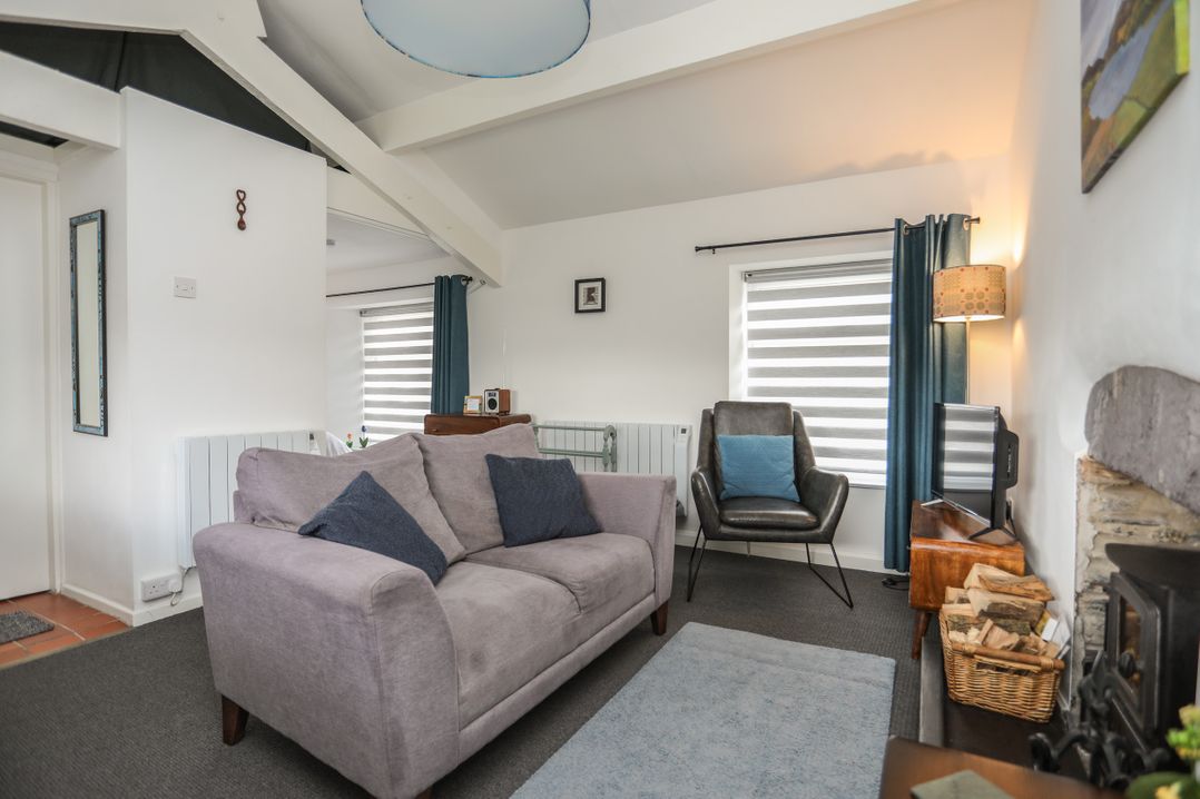 Fron Heulog Cottage