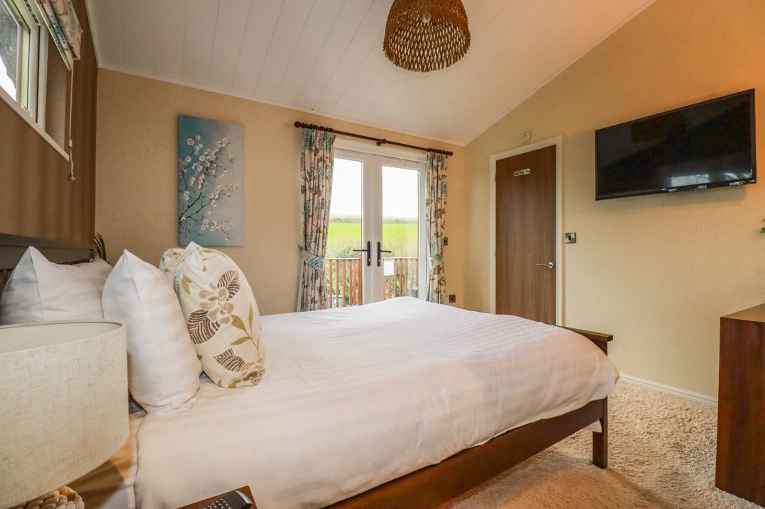 Hideaway Lodge