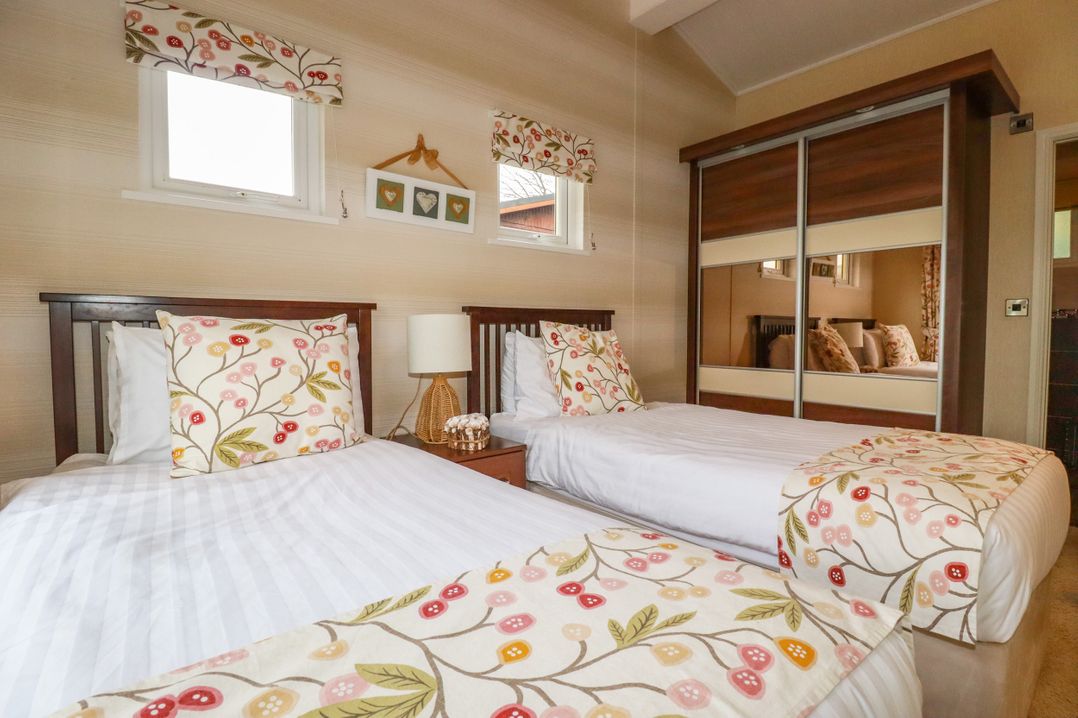 Hideaway Lodge