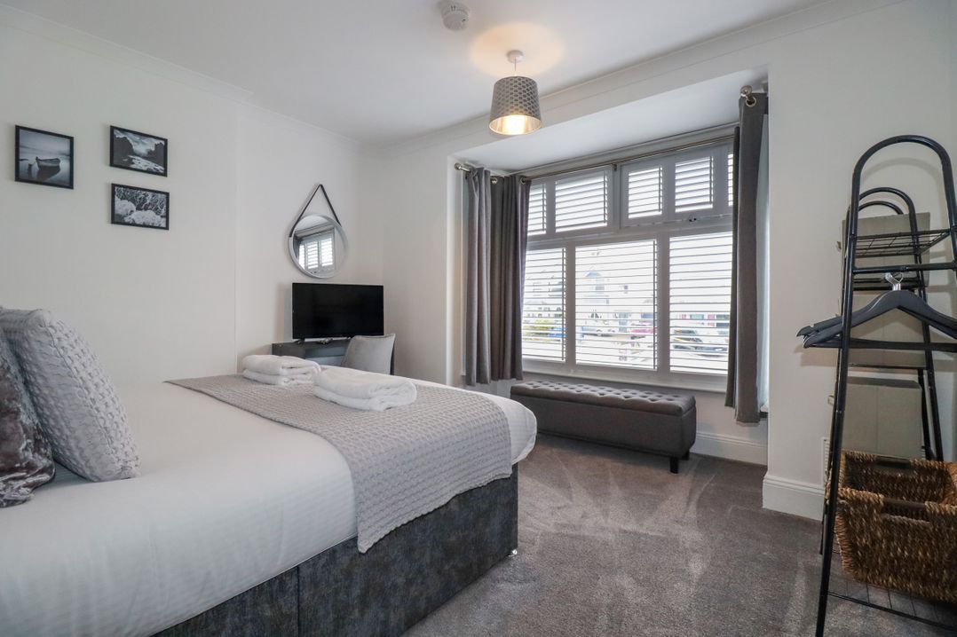 119 Henver Road