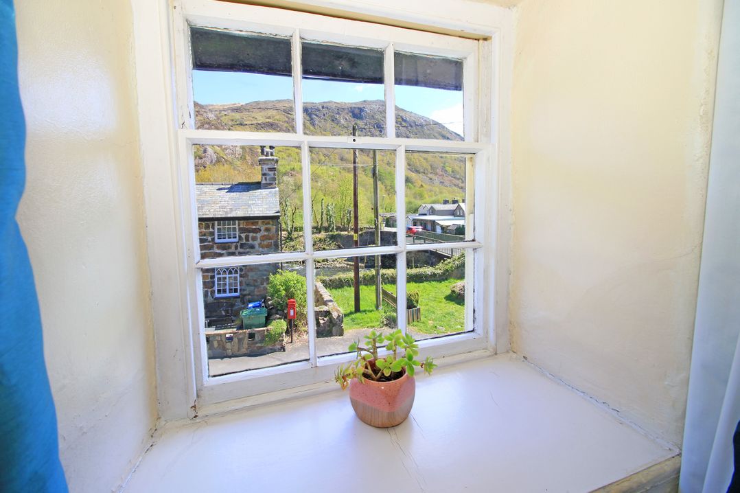 Siop Fach Cottage