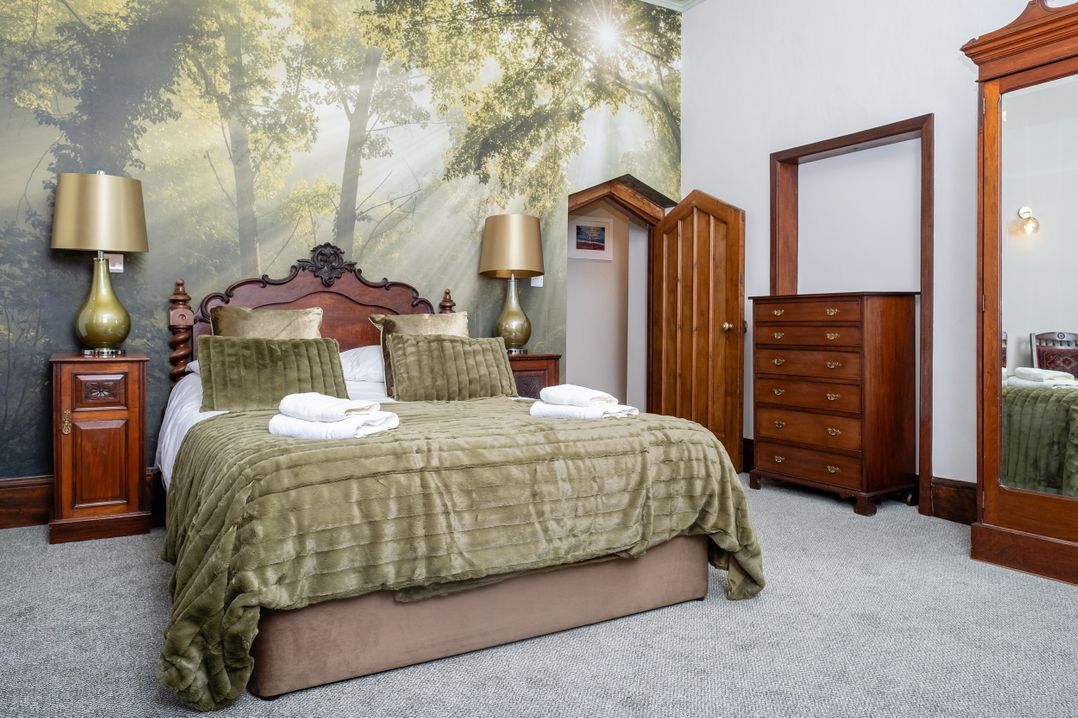 Watermouth Castle, West Tower Apartment