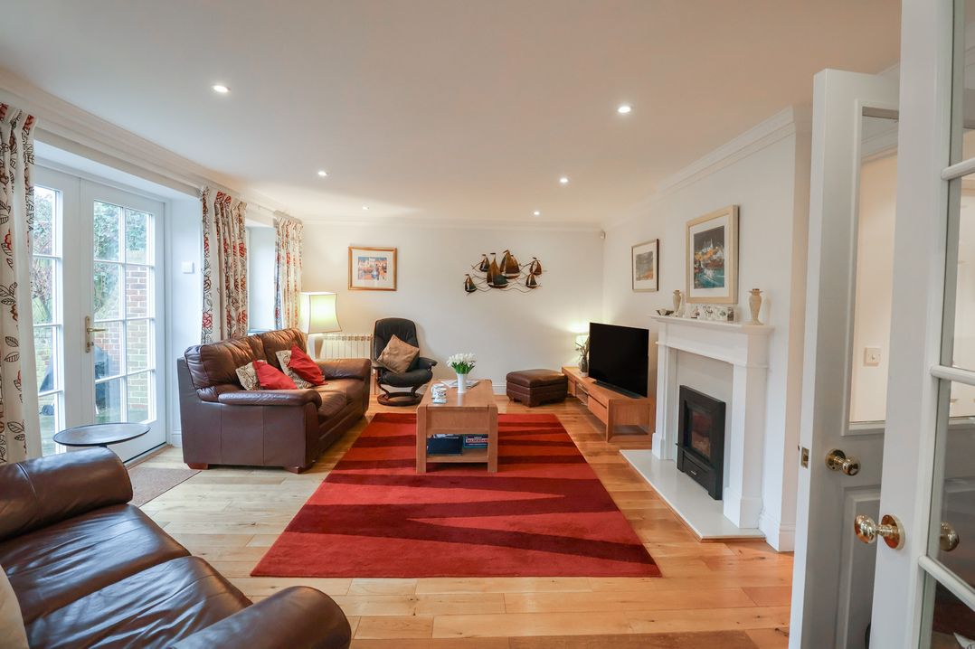 9 Church Farm Rise