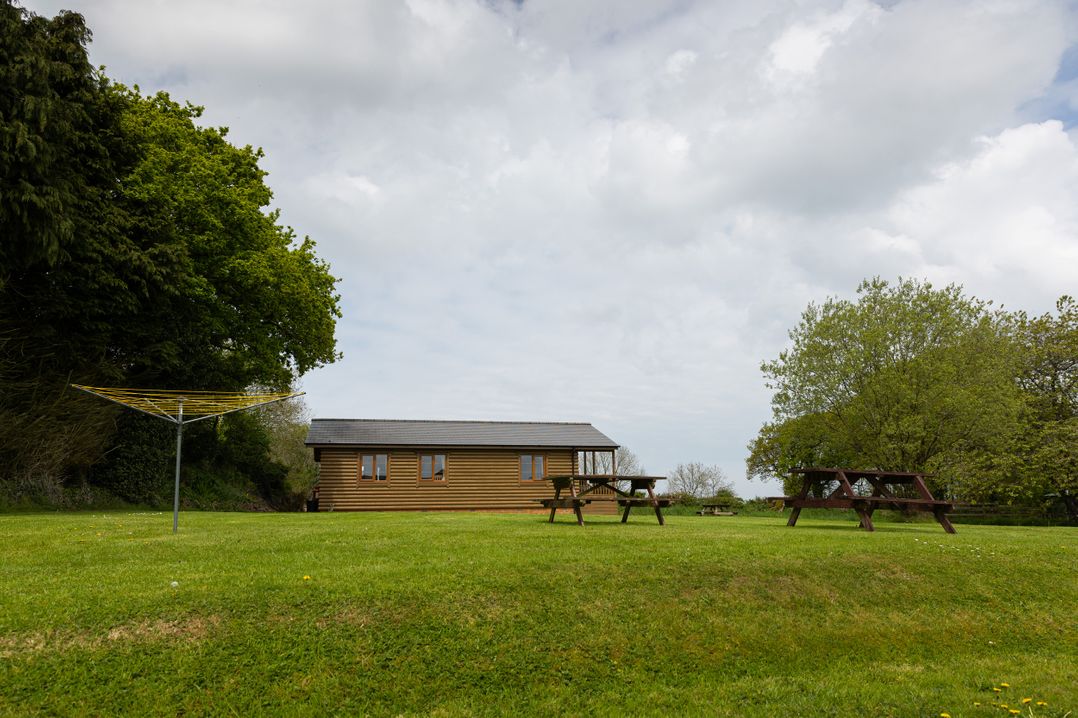 Tarka's Holt Log Cabin