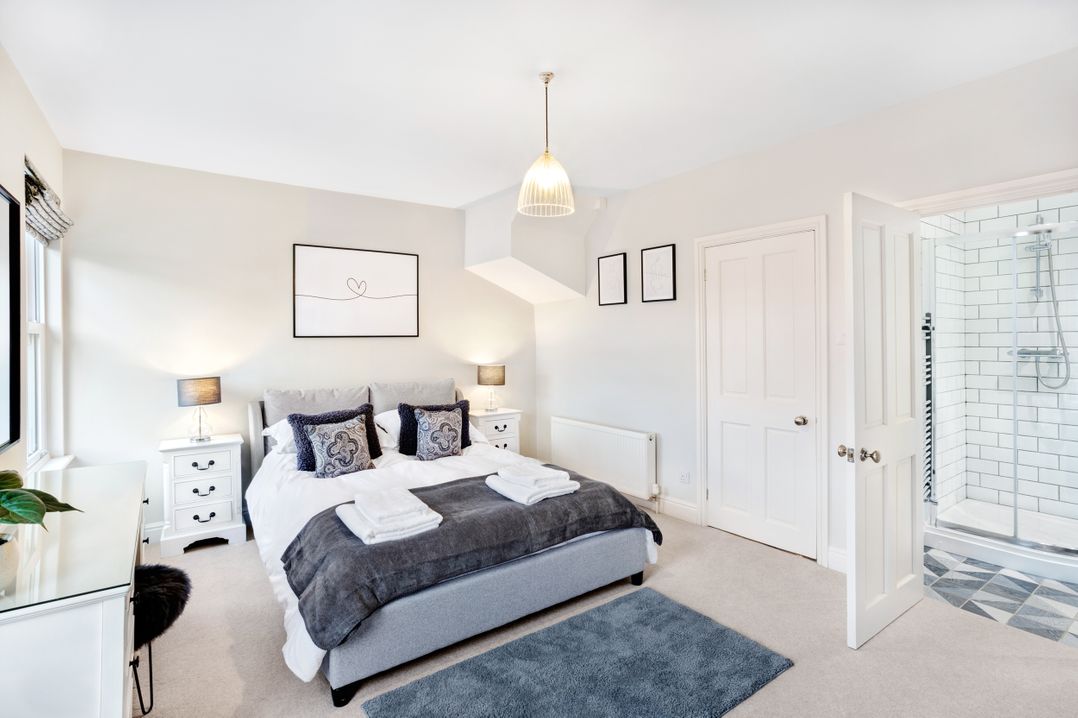 Thorncliffe House