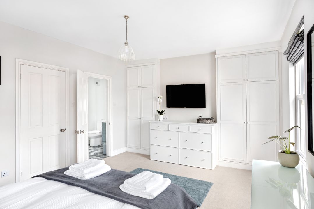 Thorncliffe House