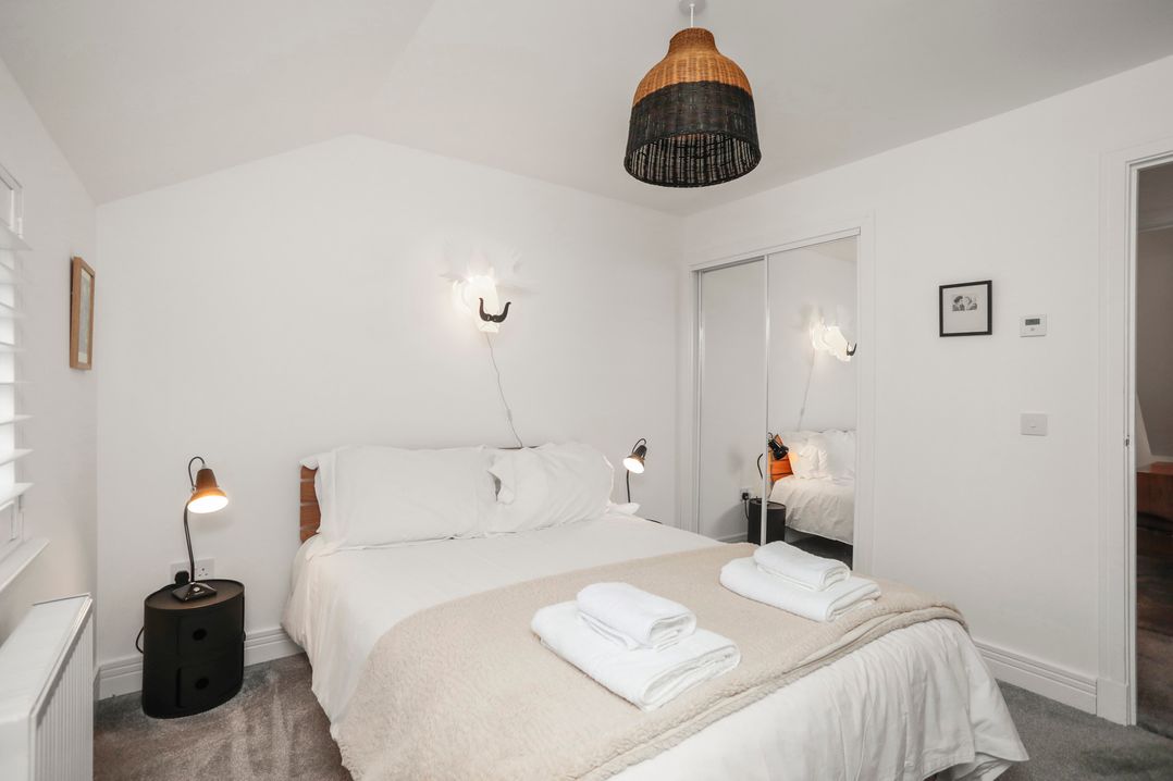 27 Strathtay Lodges