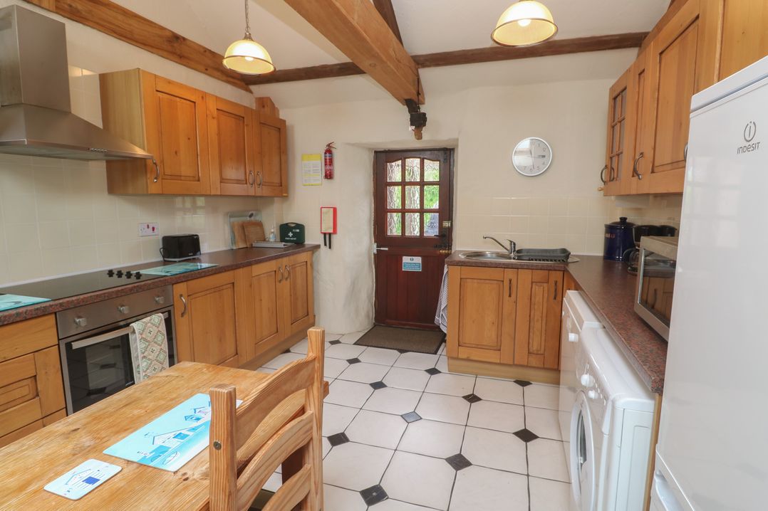 Horseshoe Cottage