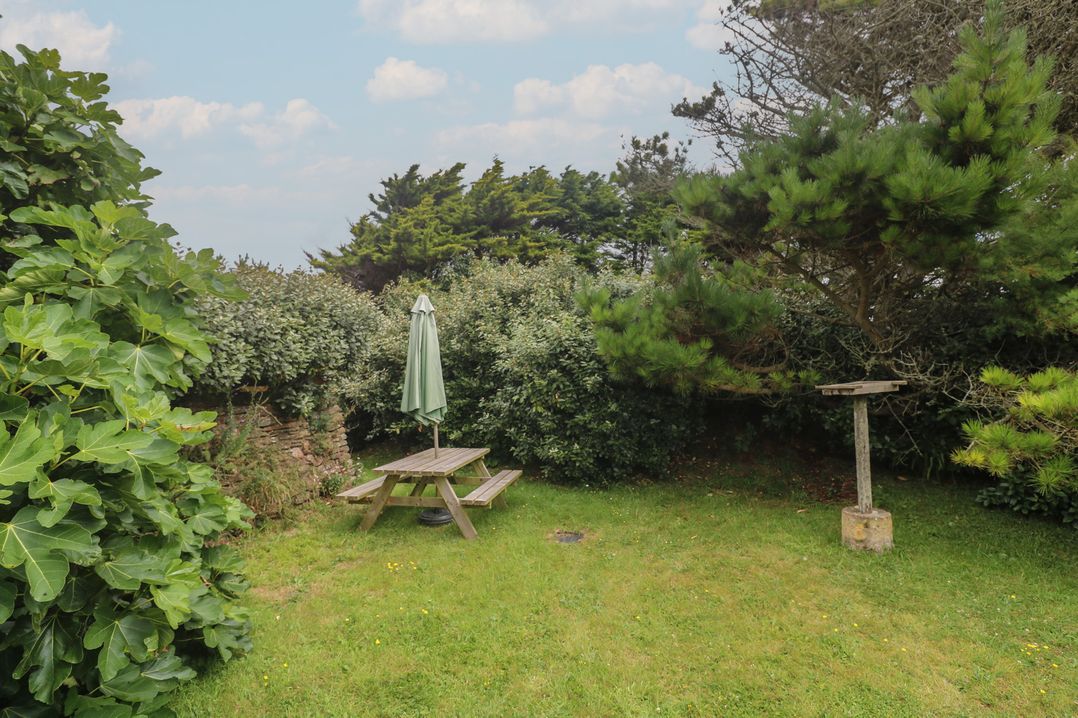 Horseshoe Cottage