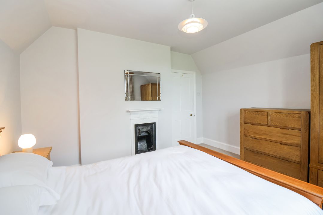 Middle Lodge
