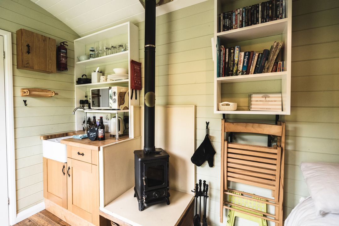Little Otchan Shepherd's Hut