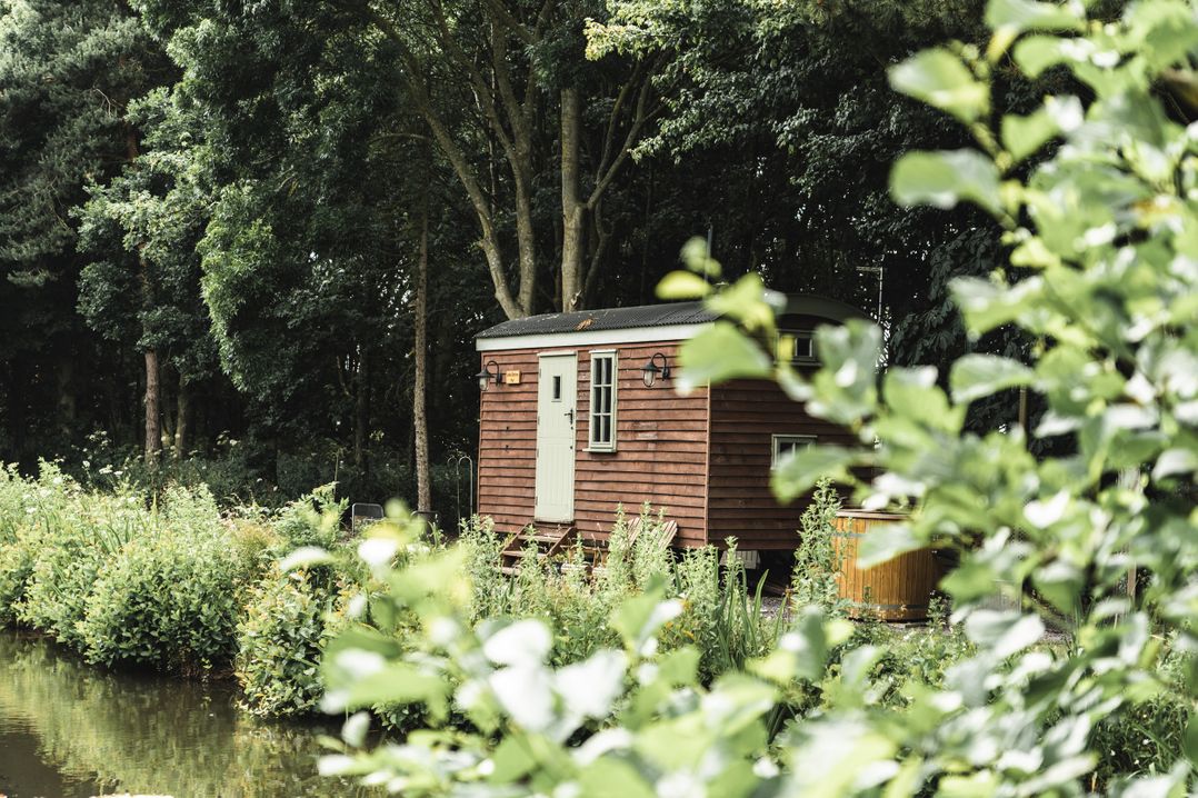 Little Otchan Shepherd's Hut