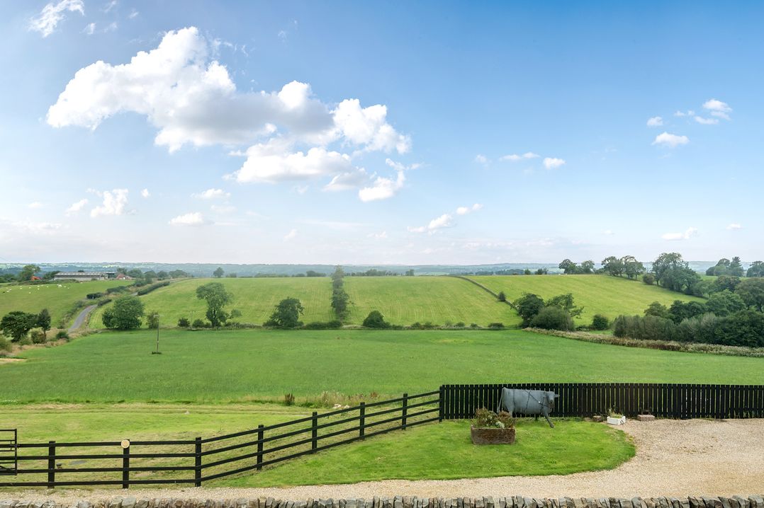 Pastures Barn