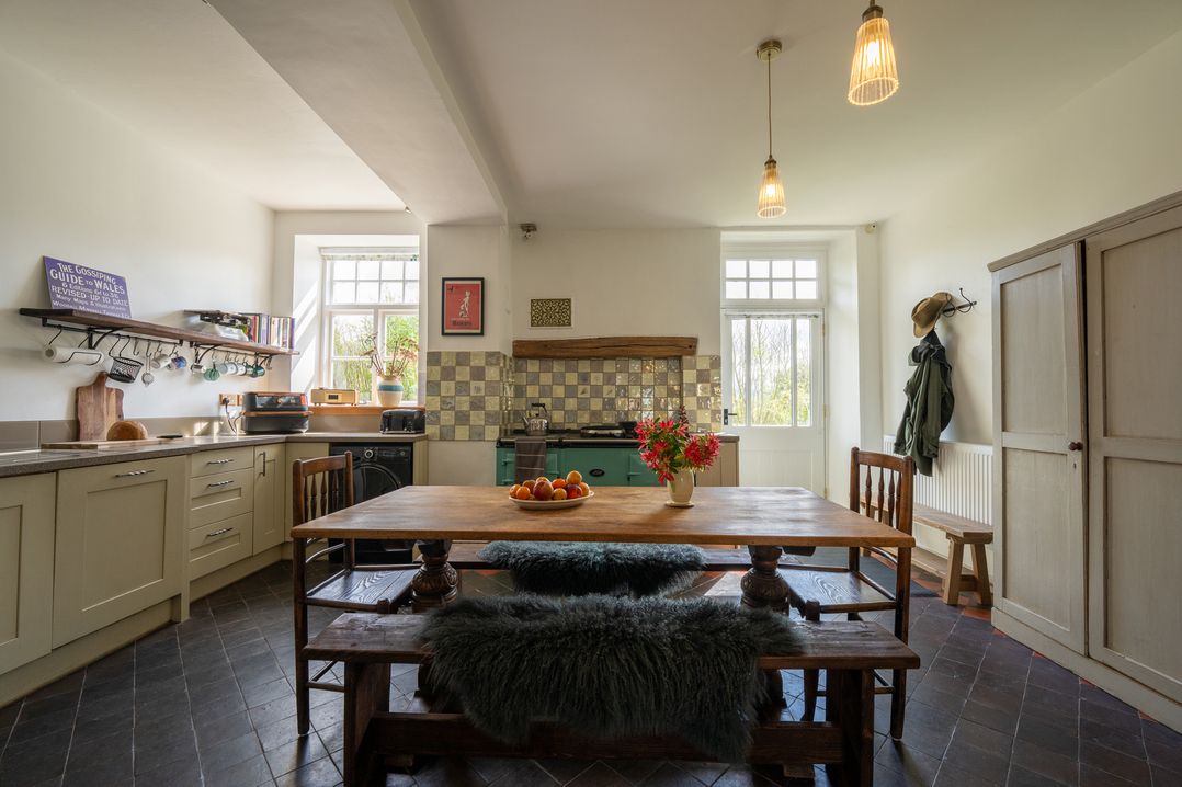 Coach House