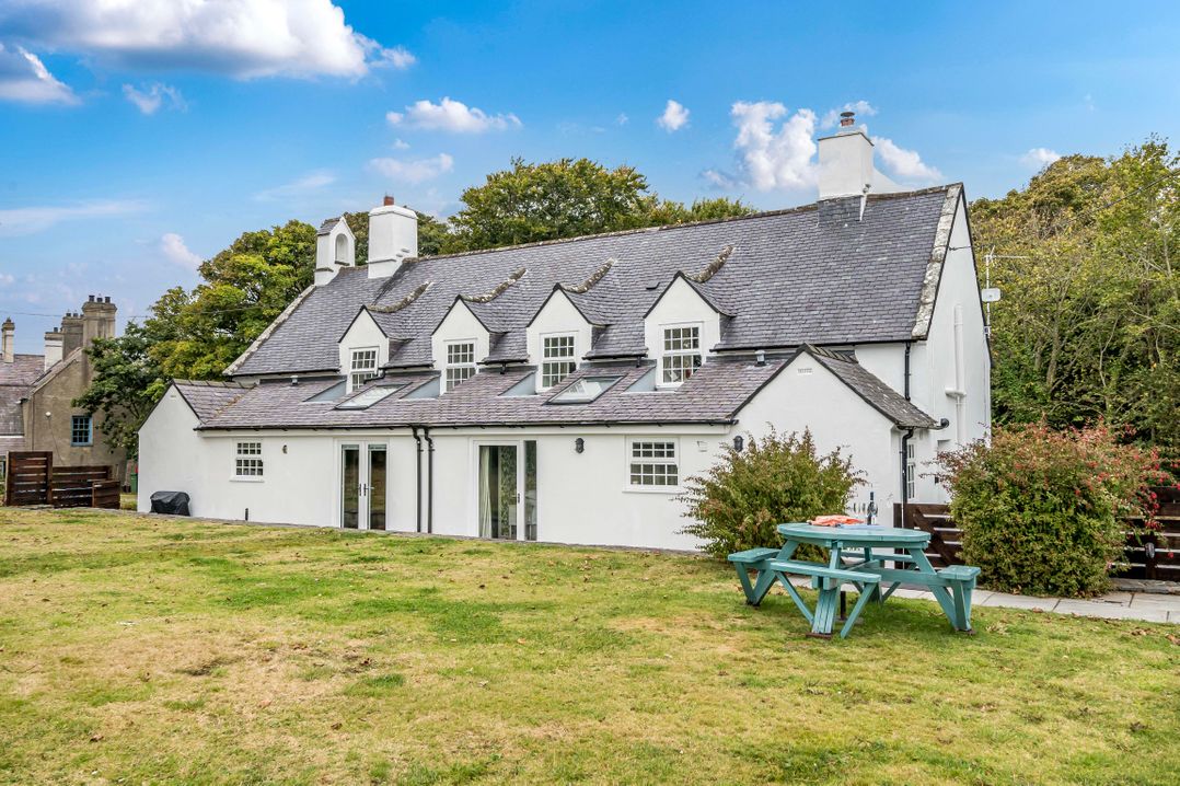 Bodior Garden Cottage