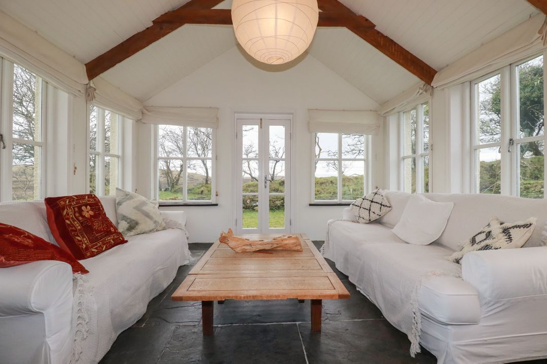 Poldue House