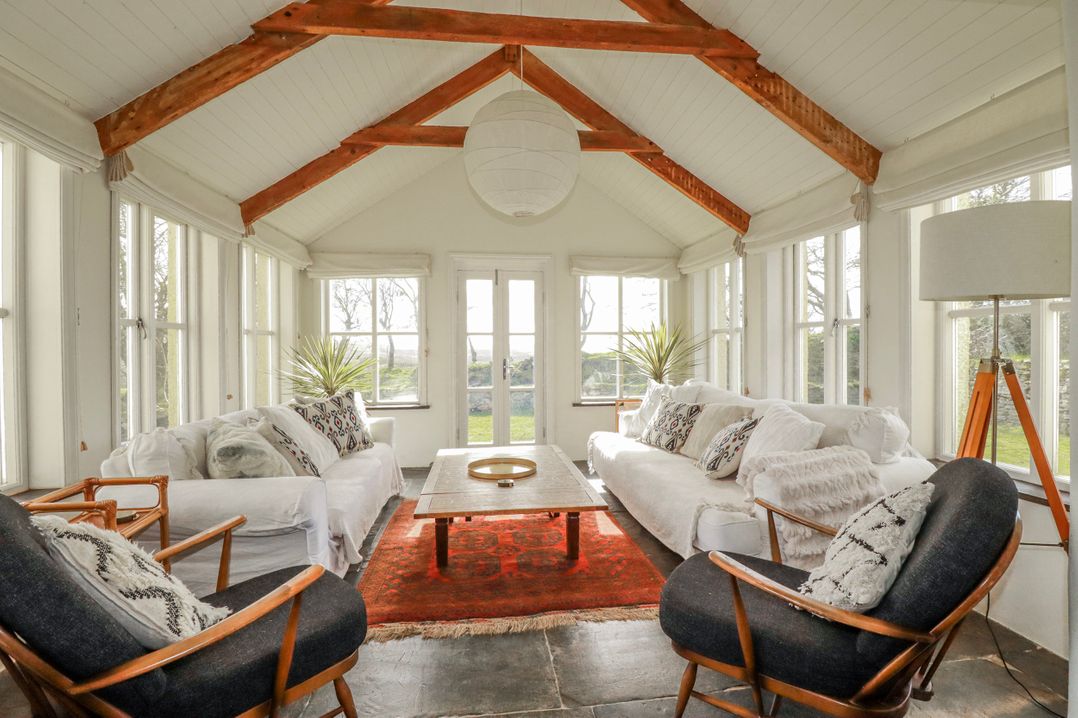 Poldue House