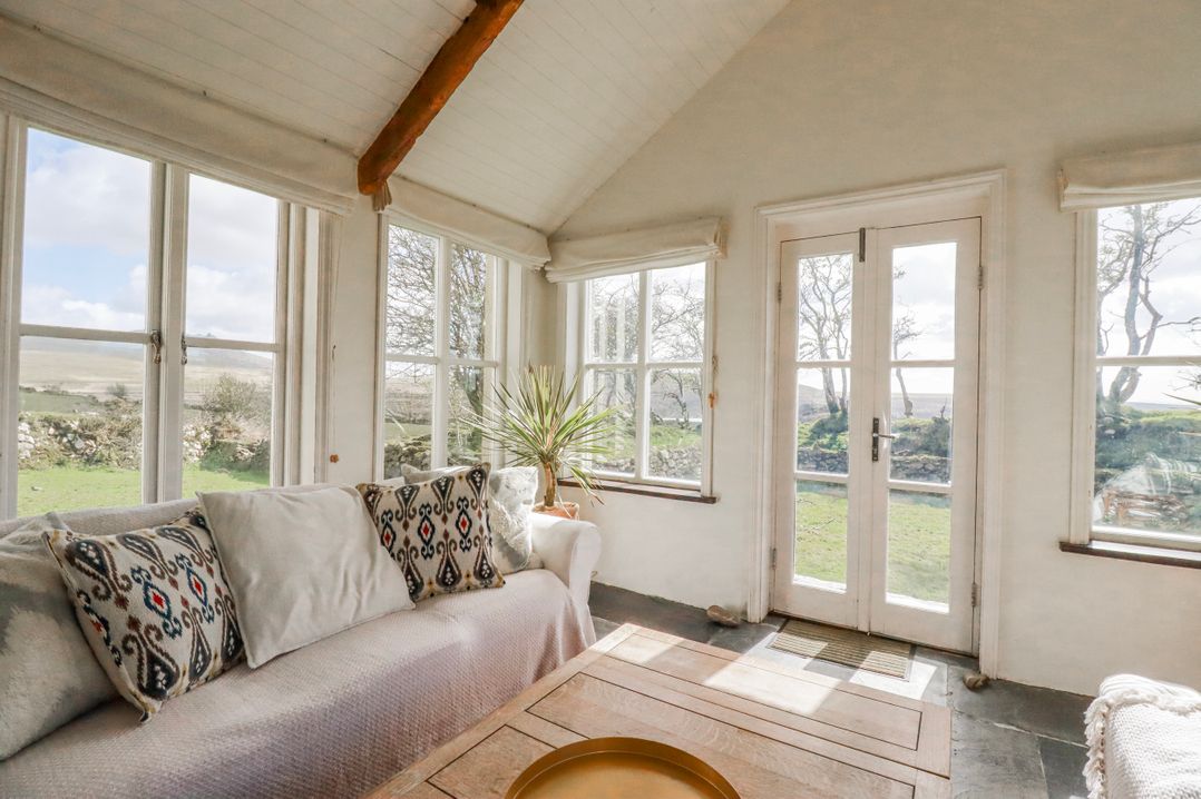 Poldue House