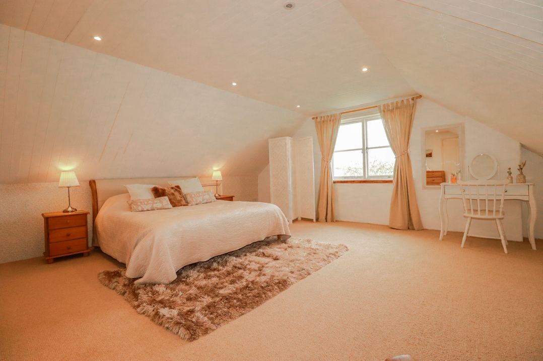 Poldue House