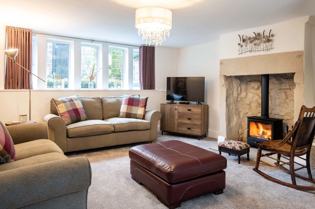 Dovestone Cottage