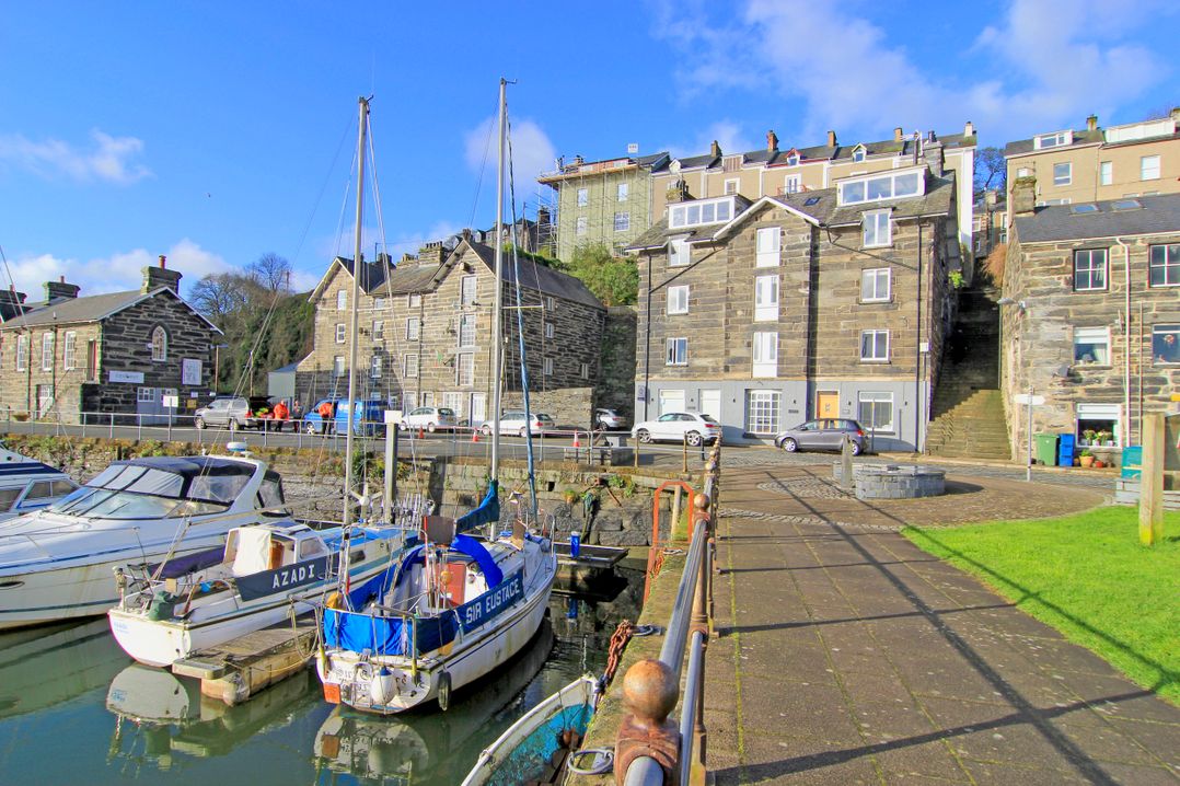 Harbour Station View