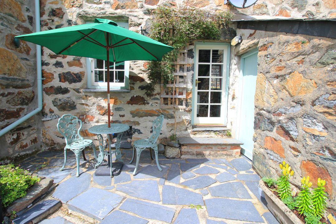 Ivy House