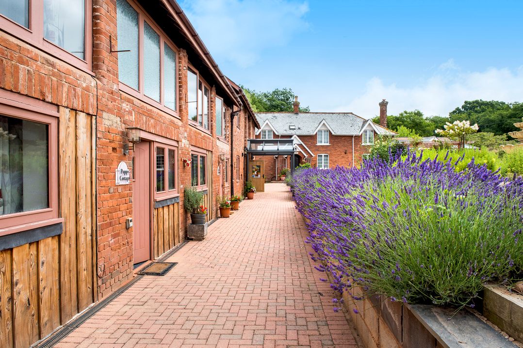 Oak Cottage