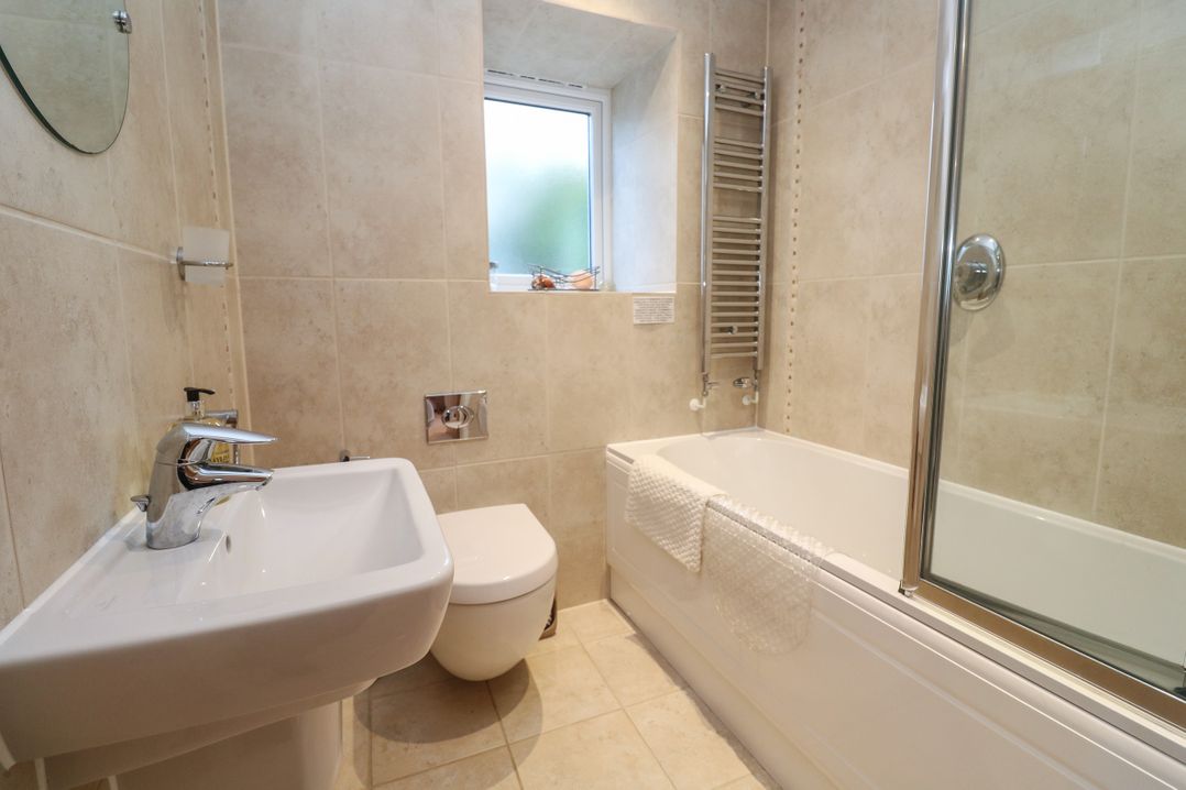 Flat 2, Godrevy View