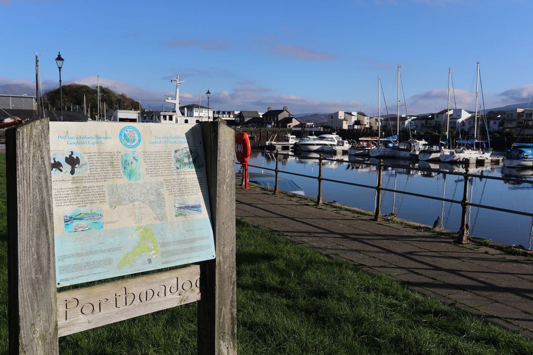 1 Oakley Wharf