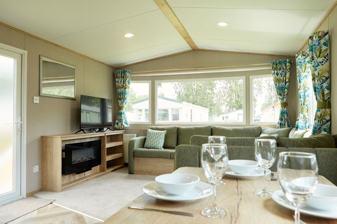 Silver 3 Bed Caravan - Hayling Island