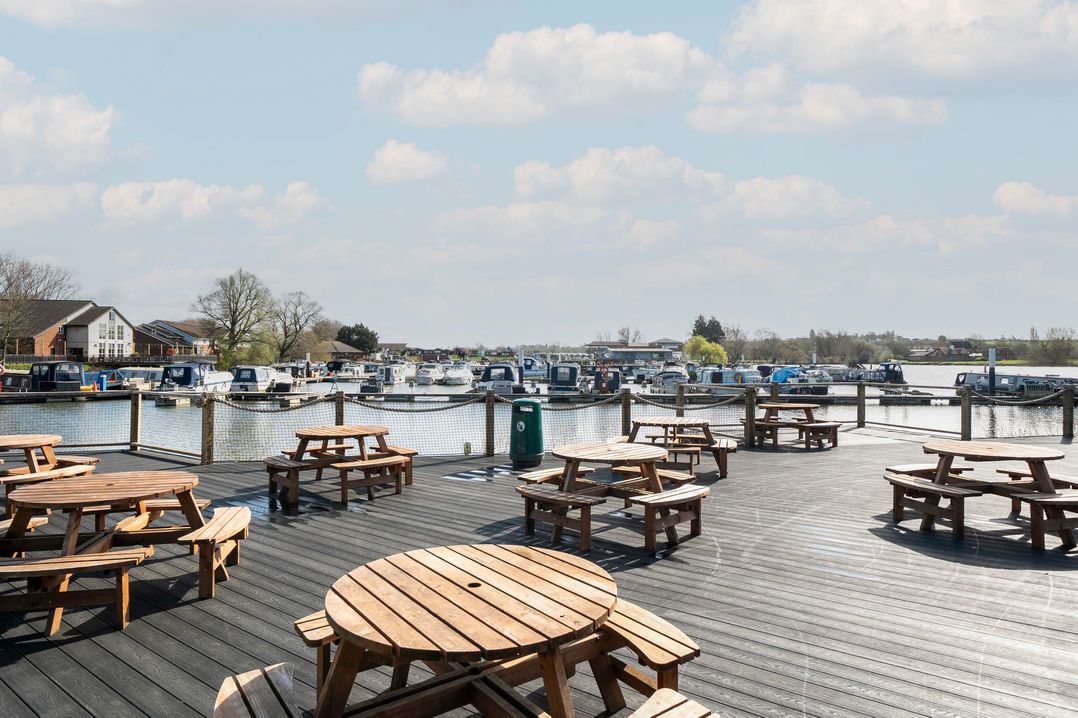 Ripples & Reeds - Billing Aquadrome