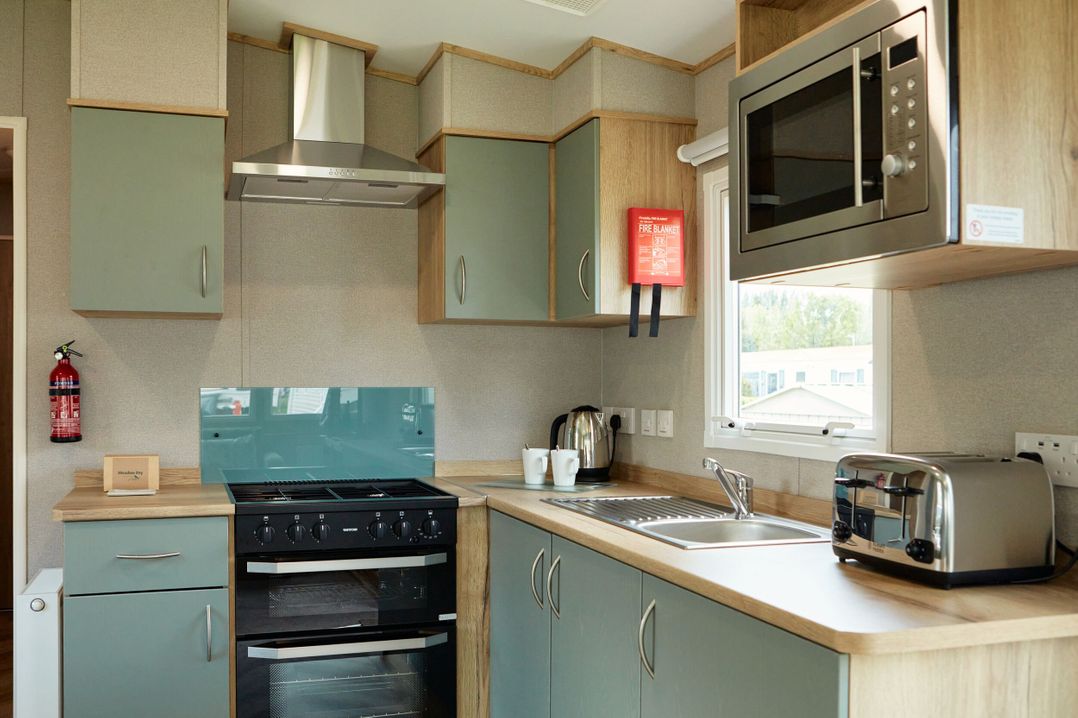 Silver 2 Bed Caravan - Billing Aquadrome