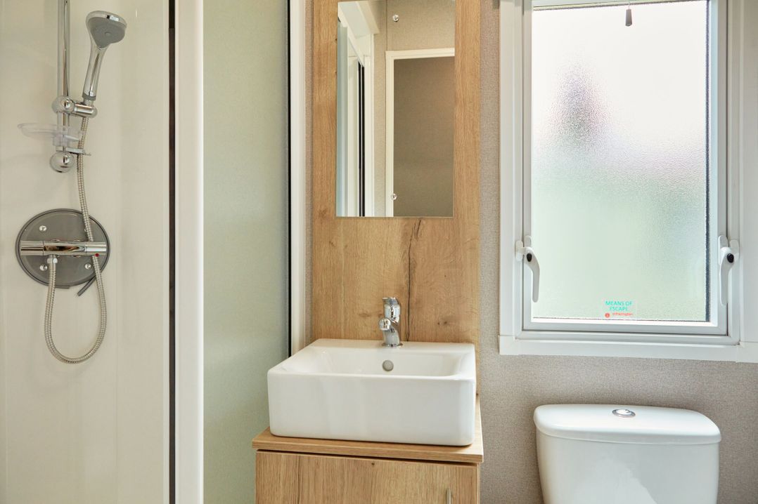 Silver 2 Bed Caravan - Billing Aquadrome