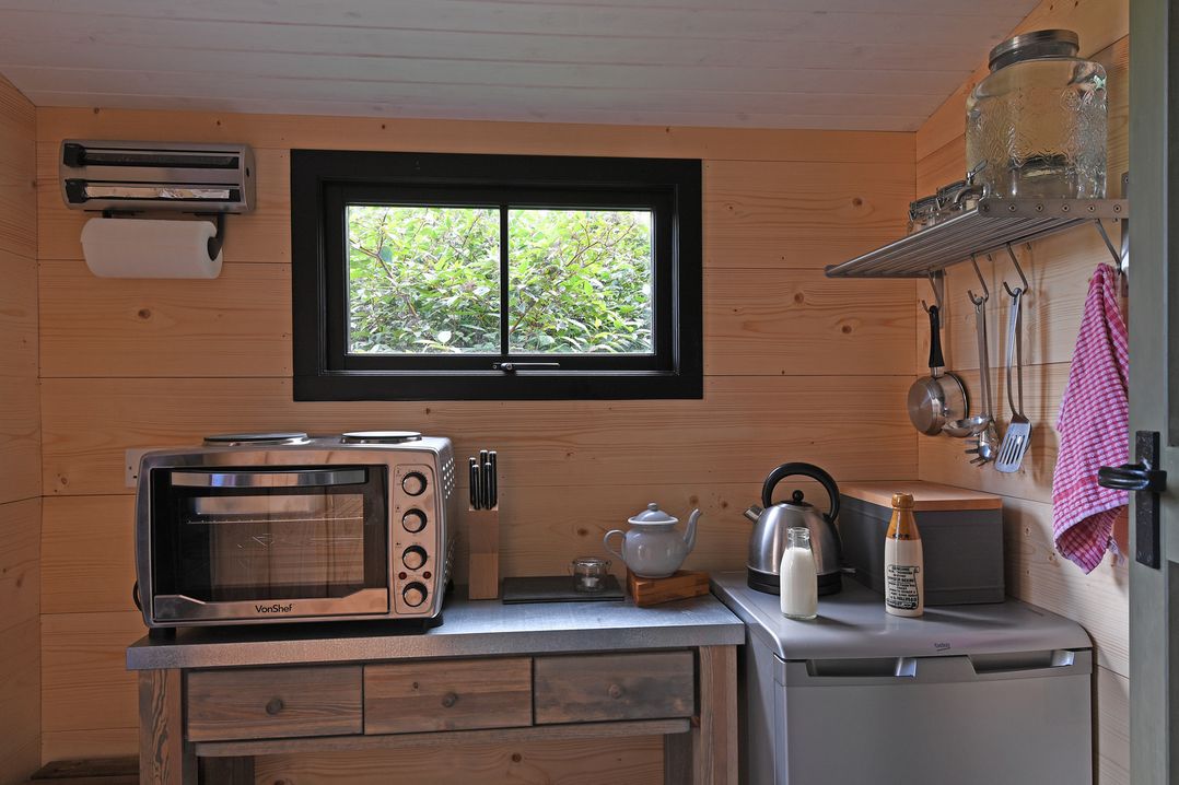 Bugail Hut