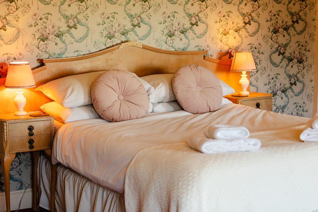 Cheviot Manor