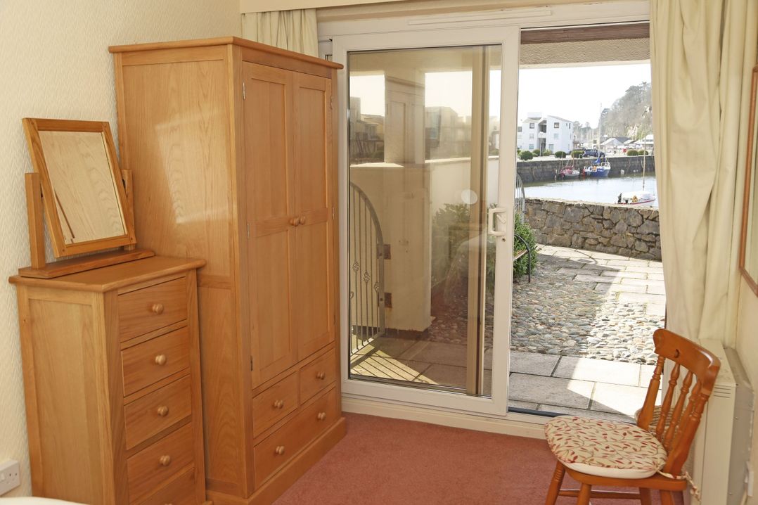 Glaslyn Harbour Views