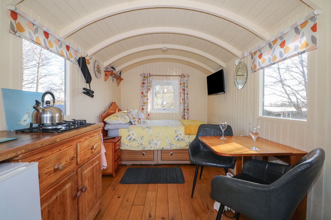 Roach Hut