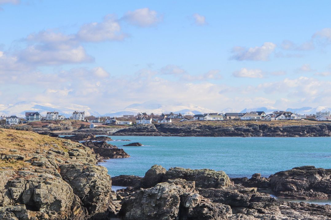 Beach Court Hideaway